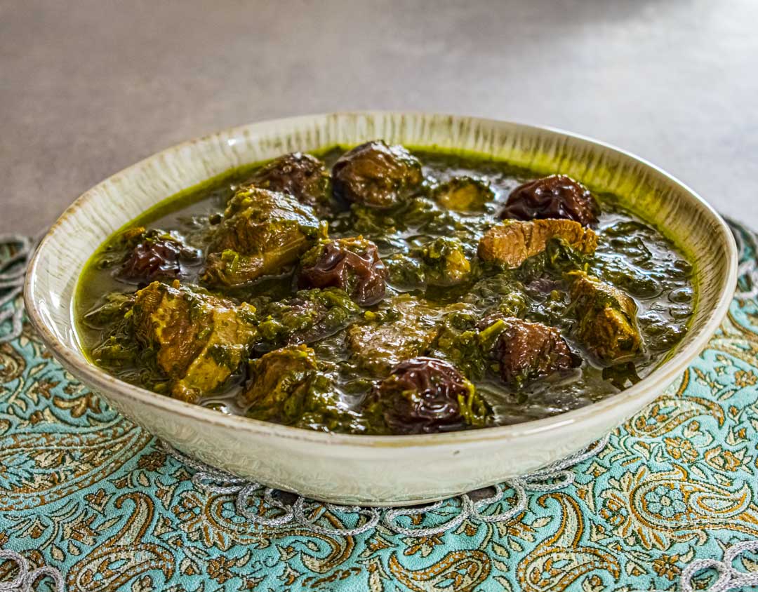 خورشت آلو اسفناج